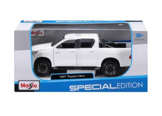 Maisto Special Edition Car 1:27 2023 Toyota HiLuxe