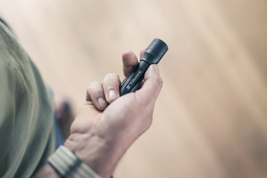 Led Lenser P5 Torch - Box