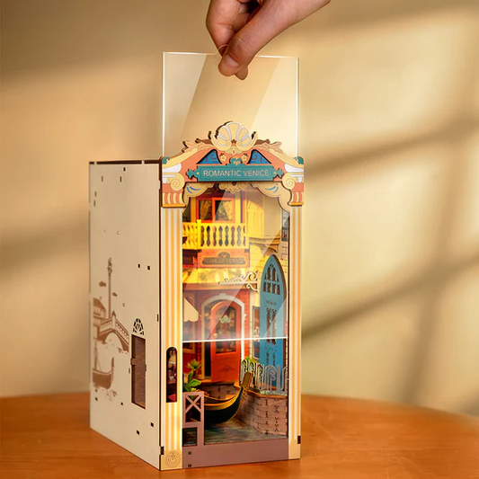 DIY Book Nook & Wonderland Romantic Venice