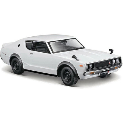 Maisto Special Edition Car 1:24 1973 Nissan Skyline 