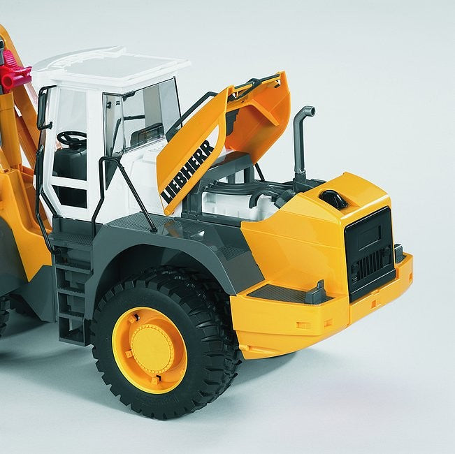 Bruder 02430 Liebherr Articulated Road Loader L574