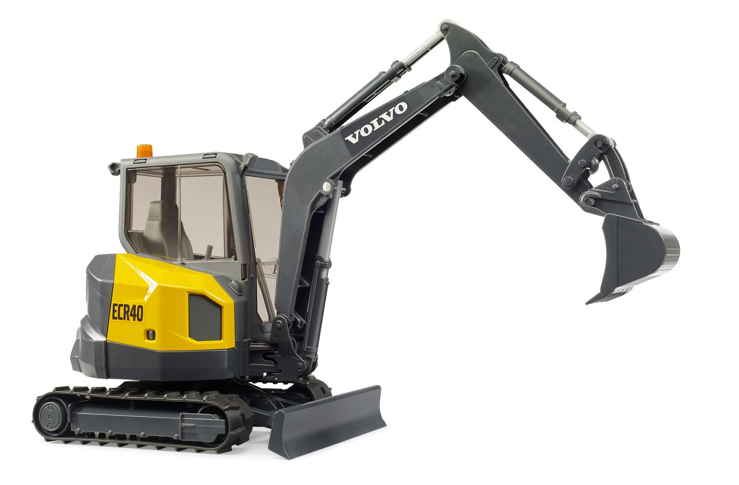 Bruder 02465 Volvo Compact Excavator ECR41