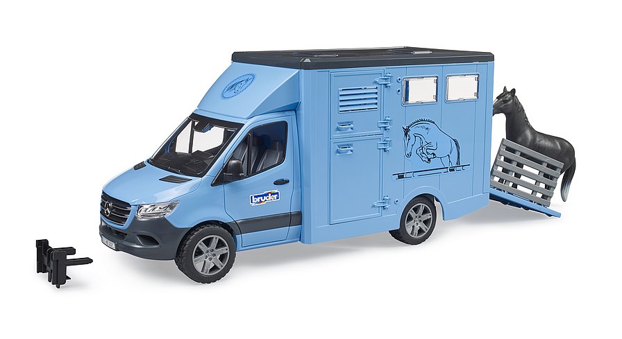 Bruder 02674 Mercedes G3 Sprinter Animal Transporter