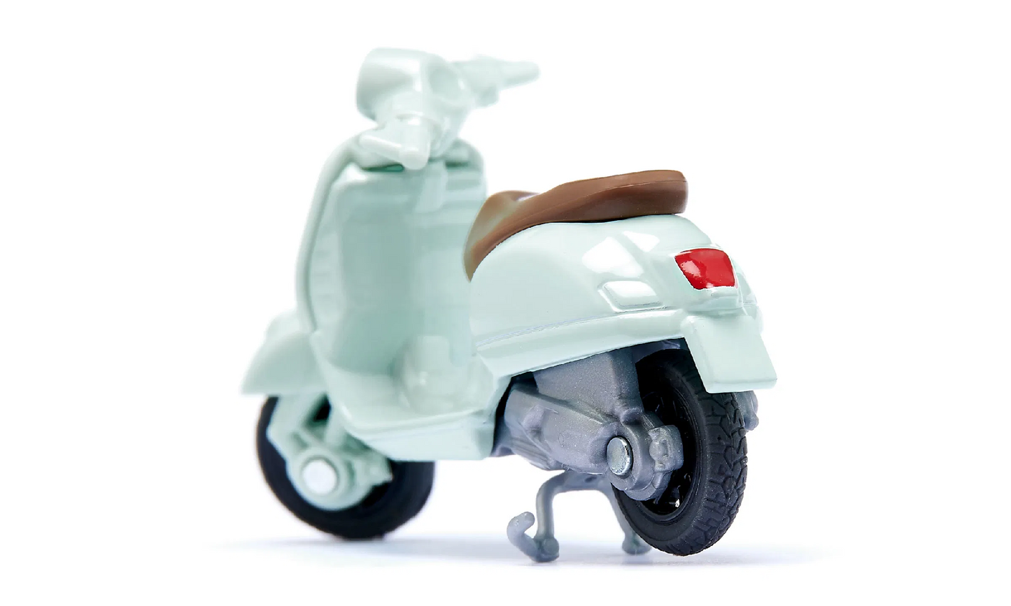 Siku 1296 Vespa 125 GTS Super