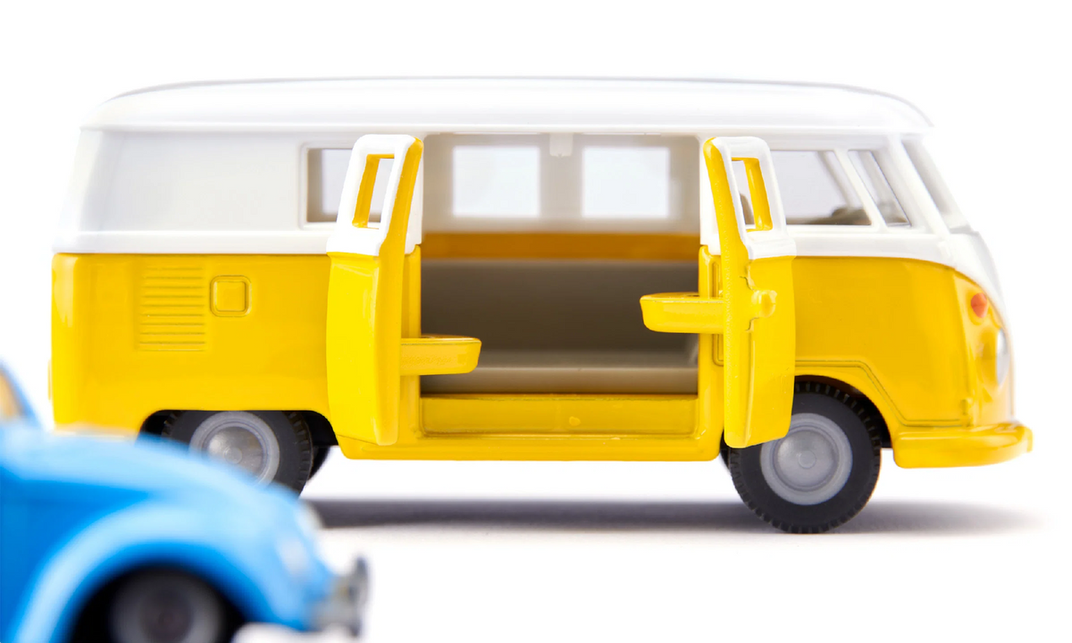 Siku 2567 VW T1 with Trailer and Beetle