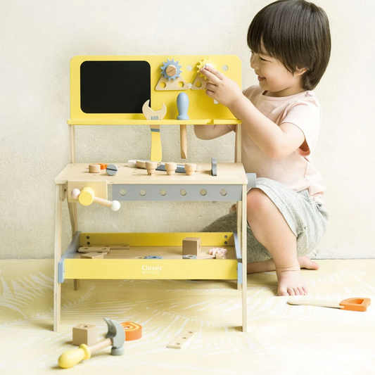 Classic World - Modern Tool Bench