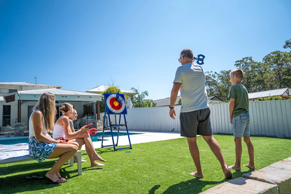 Formula Sports -  Axe Throwing with Throwing Stars