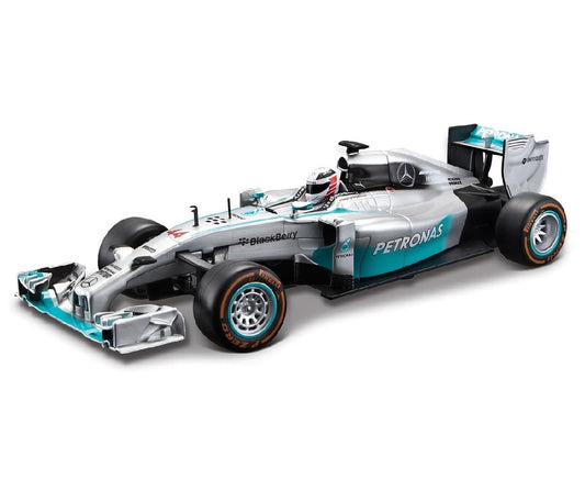 Maisto tech f1 1 in 24 scale cars